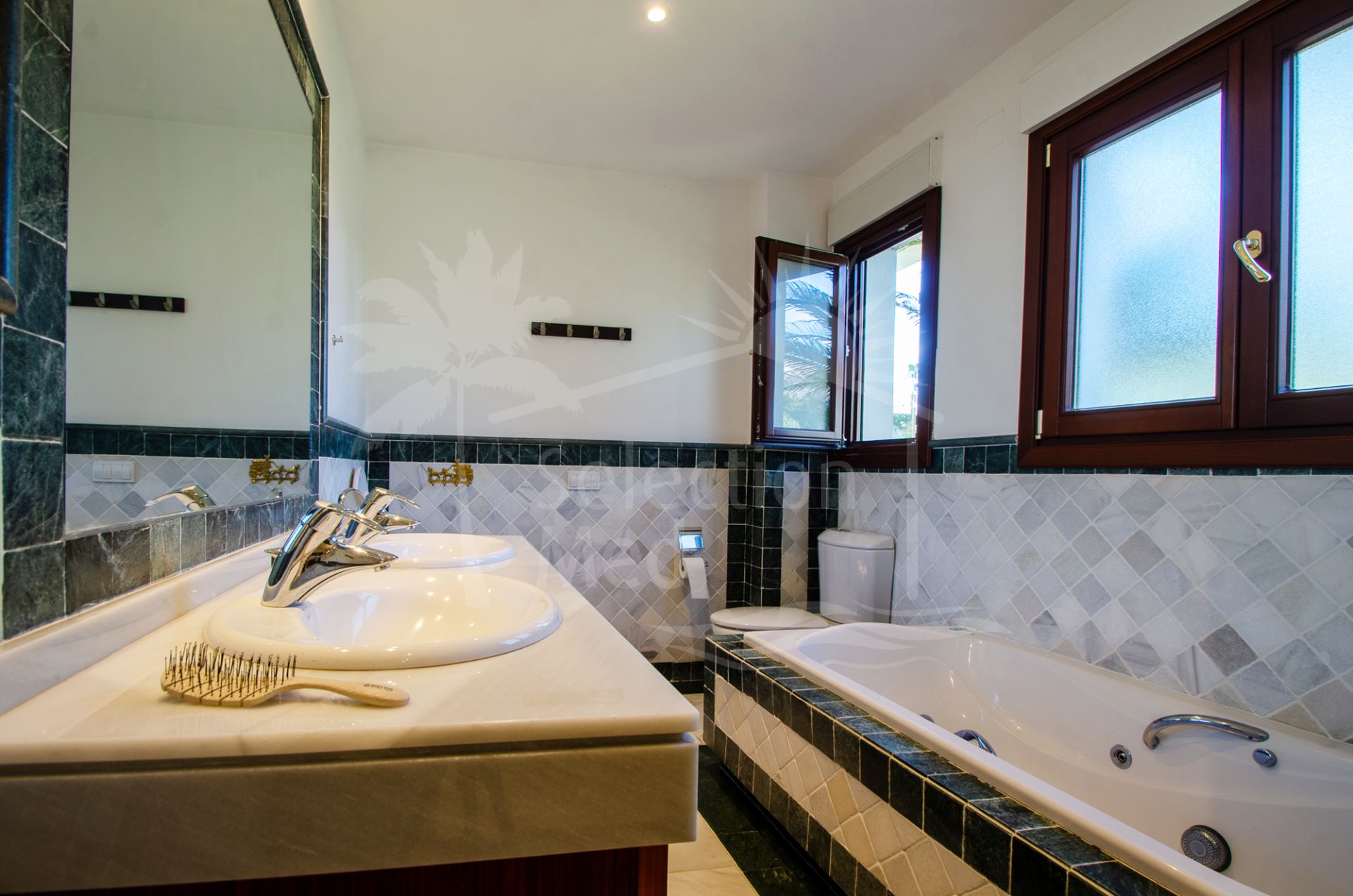 Apartment for sale in Marbella