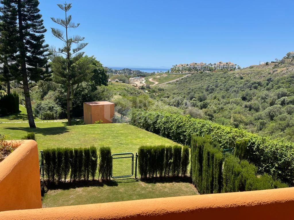Town House for long term rent in Paraíso Bellevue, Benahavis
