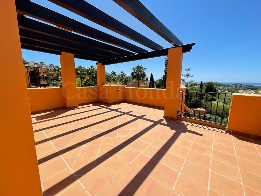 Town House in Paraíso Bellevue, Benahavis