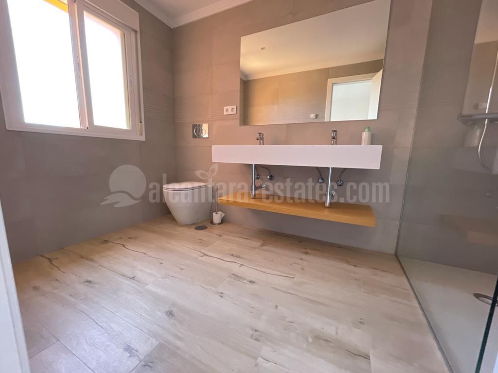 Town House in Paraíso Bellevue, Benahavis