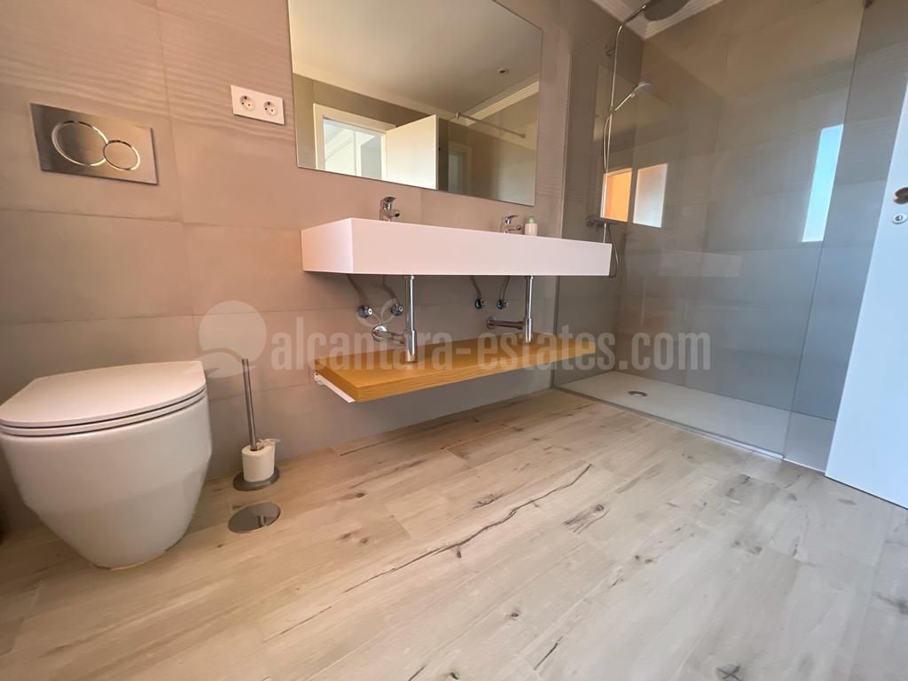 Town House in Paraíso Bellevue, Benahavis