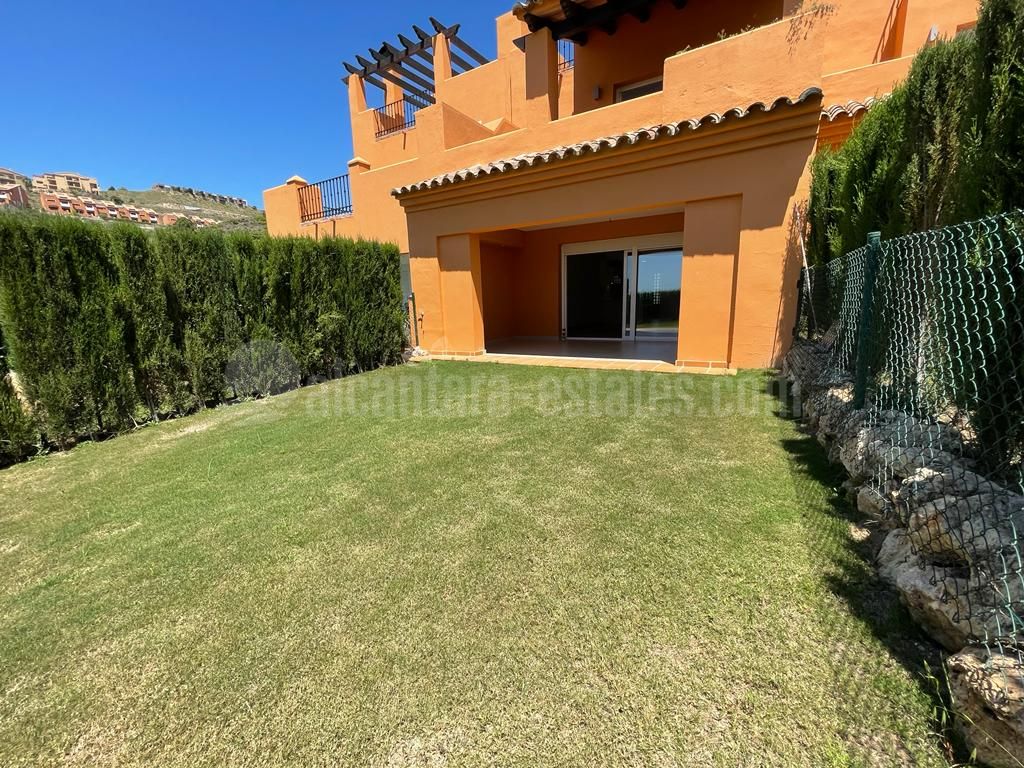 Town House in Paraíso Bellevue, Benahavis