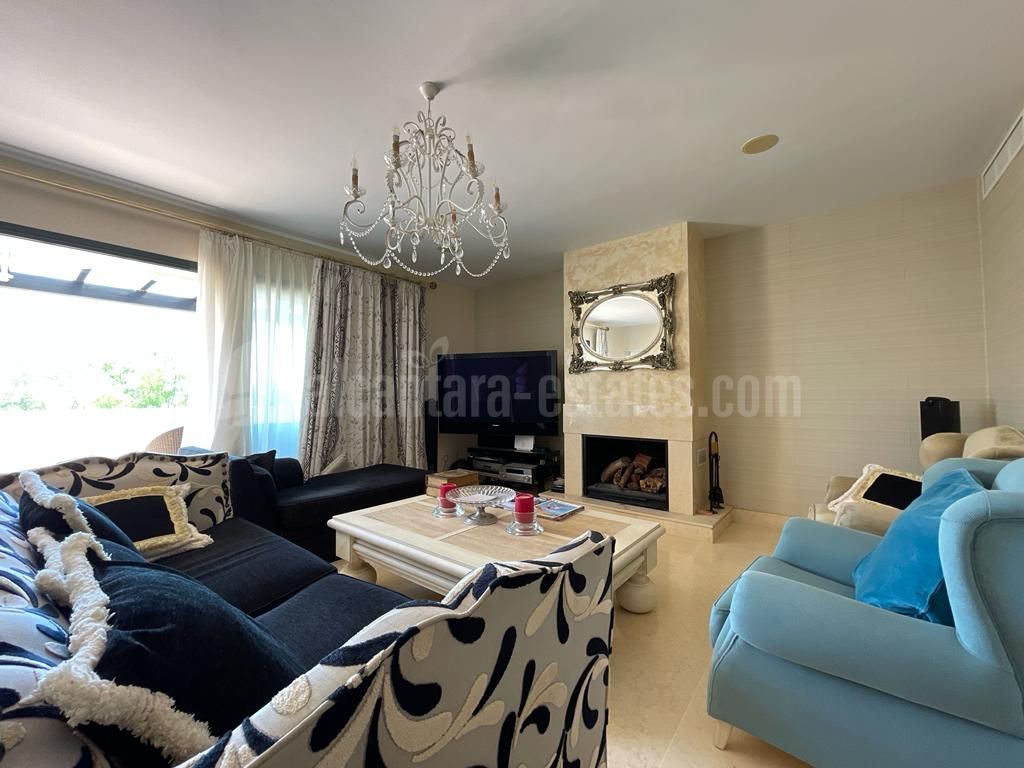 Atico Duplex en Los Capanes del Golf, Benahavis