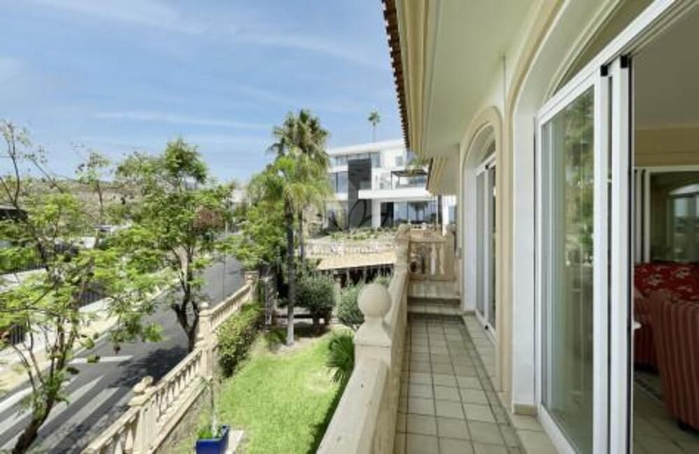 Villa en La Alqueria, Benahavis