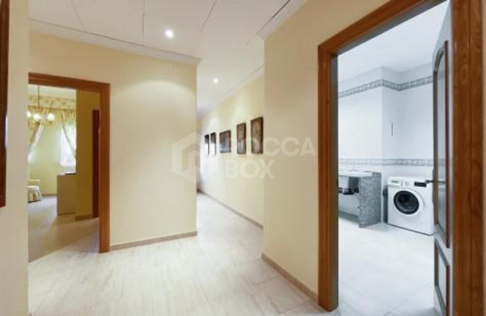 Villa for sale and for rent in La Alqueria, Benahavis