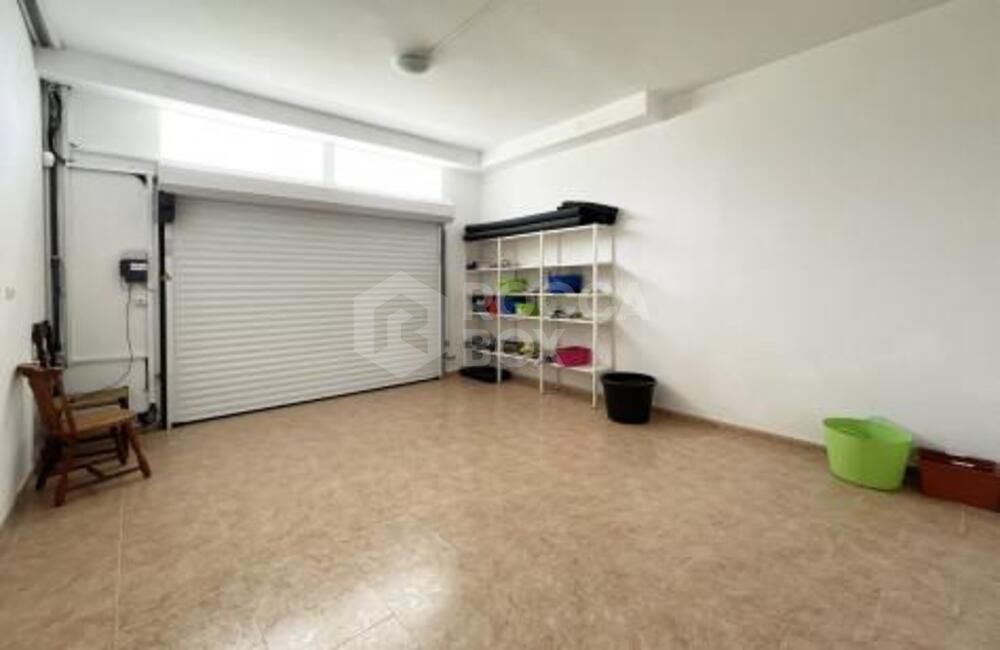 Villa for sale and for rent in La Alqueria, Benahavis