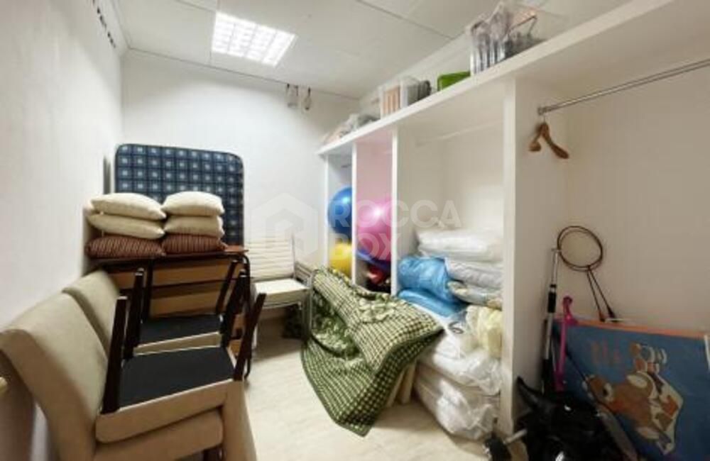 Villa for sale and for rent in La Alqueria, Benahavis