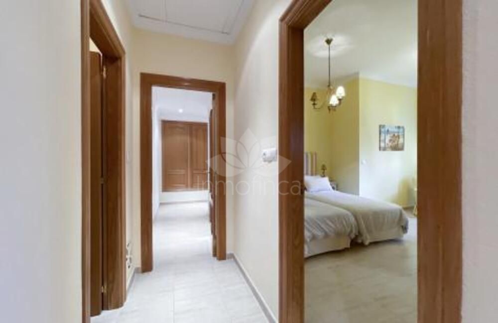 Villa en La Alqueria, Benahavis