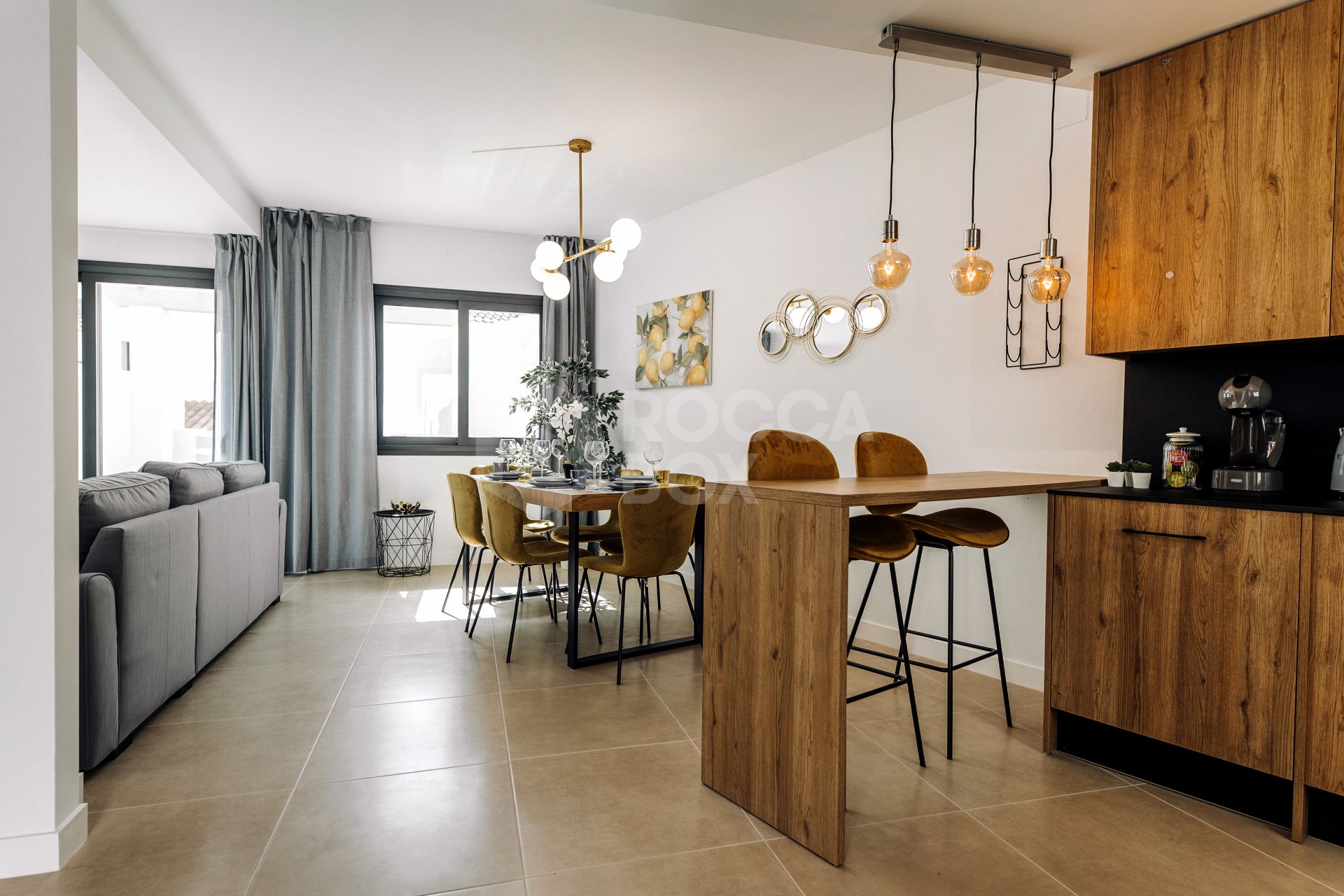 FROM OCTOBER!!!! Exclusive luxury townhouse in Agra Residencial, Estepona East