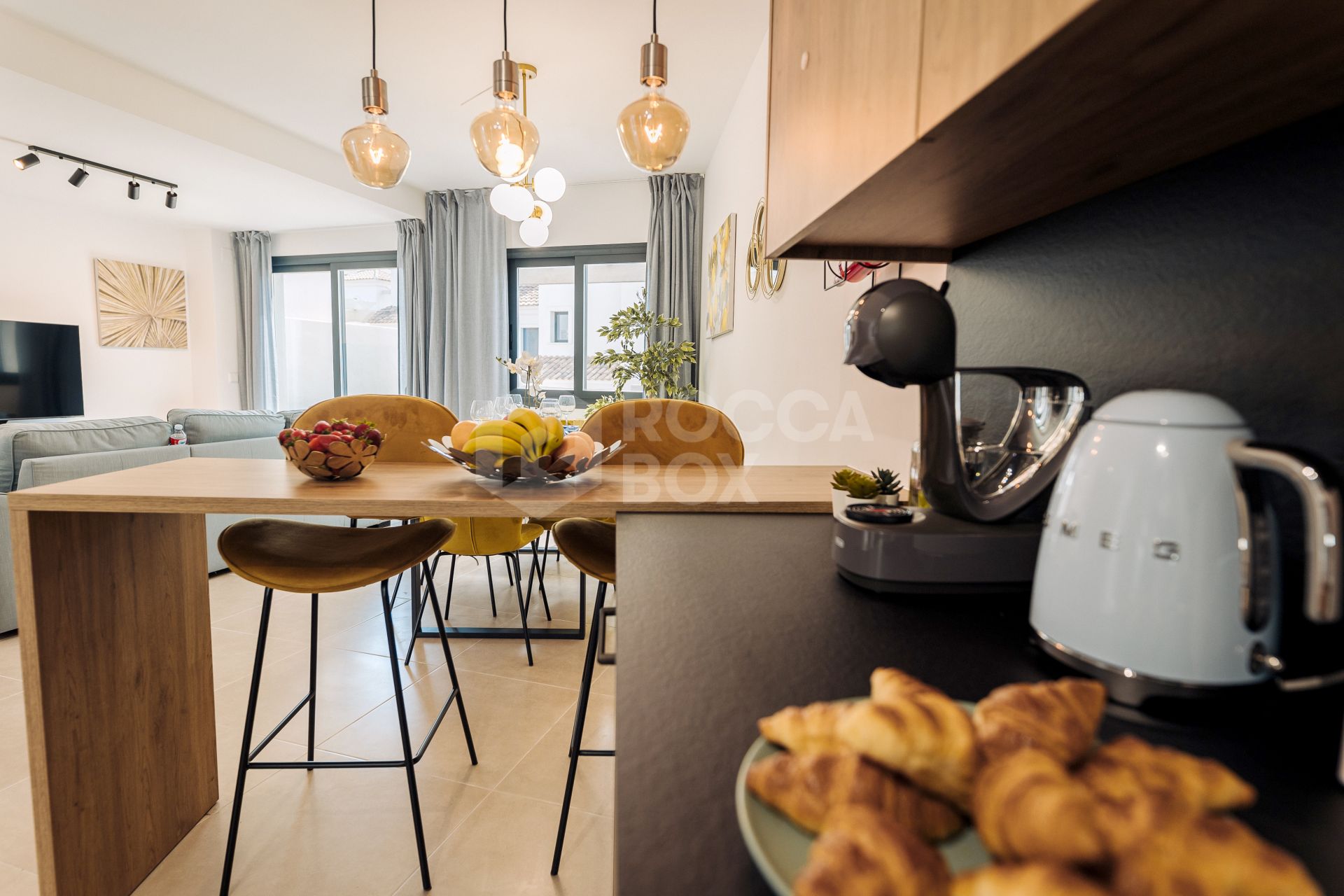 FROM OCTOBER!!!! Exclusive luxury townhouse in Agra Residencial, Estepona East