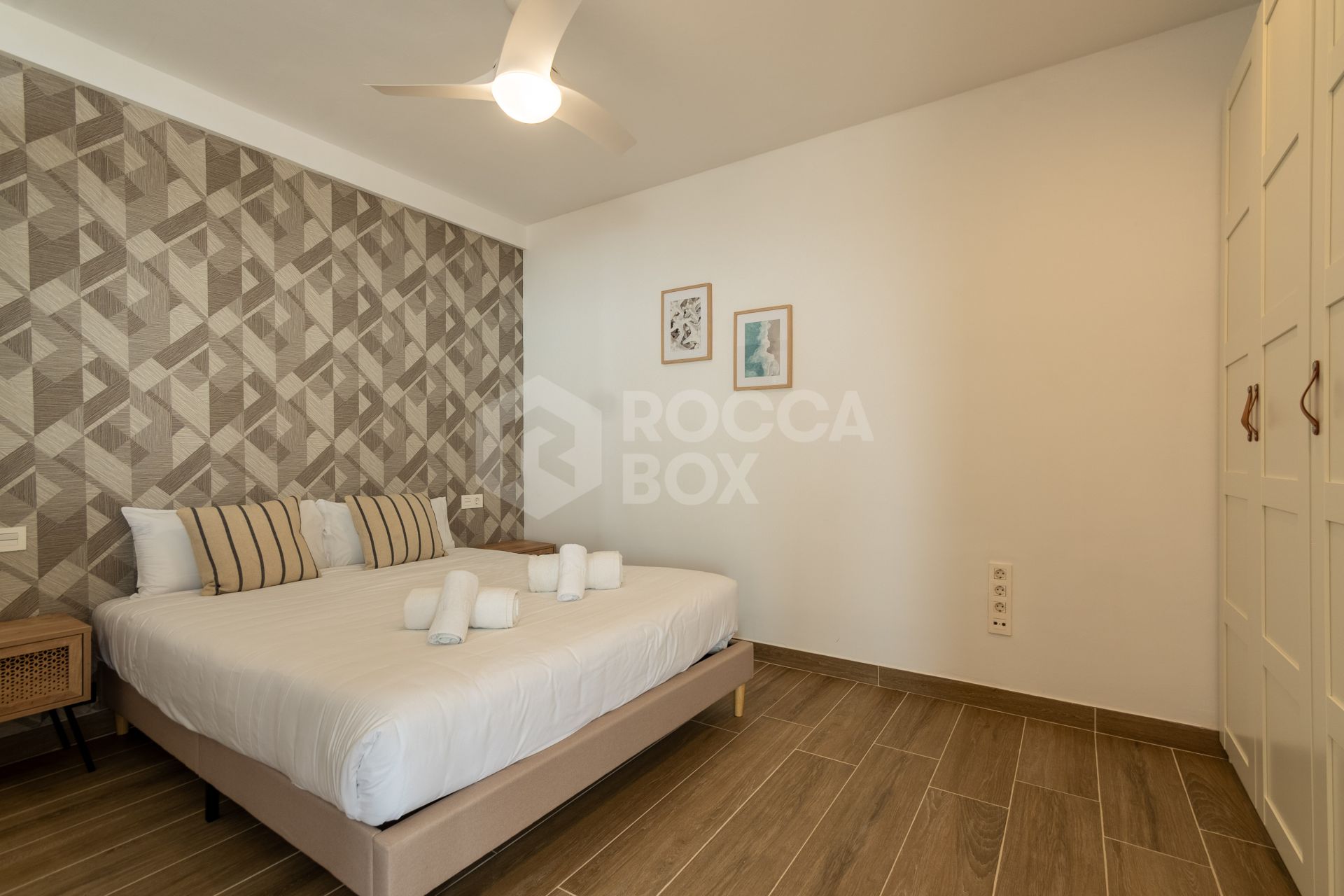 Studio for short term rent in Elviria Playa, Marbella East