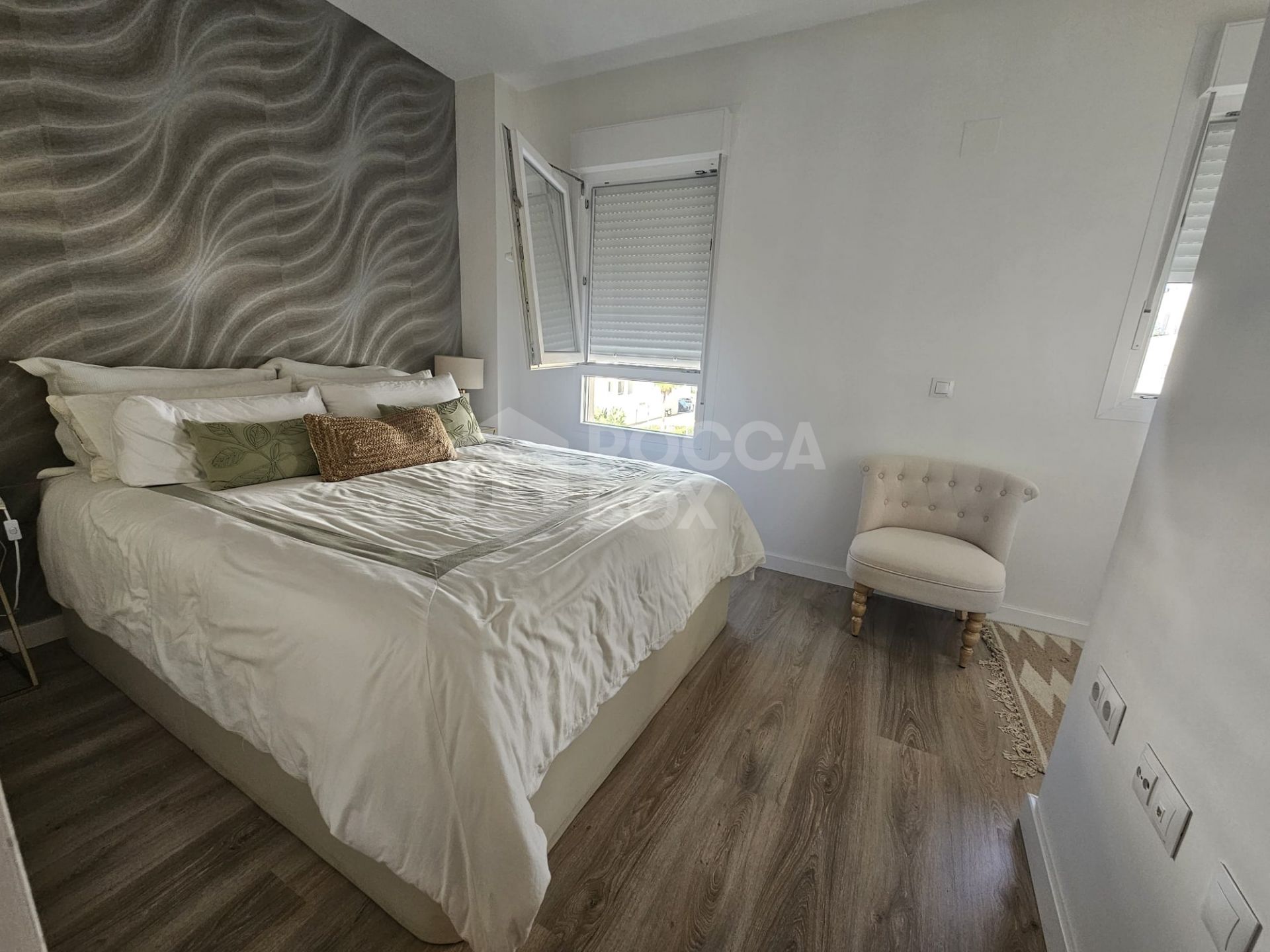 Apartment to rent in La Campana, Nueva Andalucia