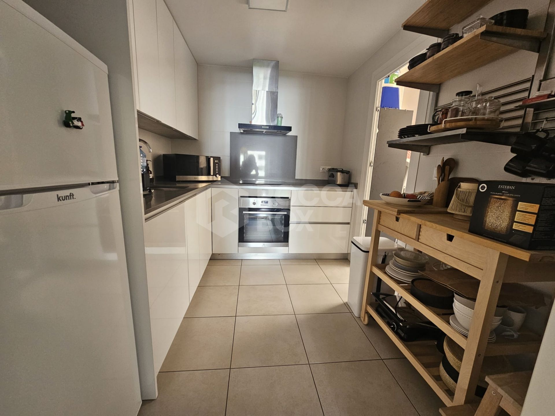 Apartment to rent in La Campana, Nueva Andalucia