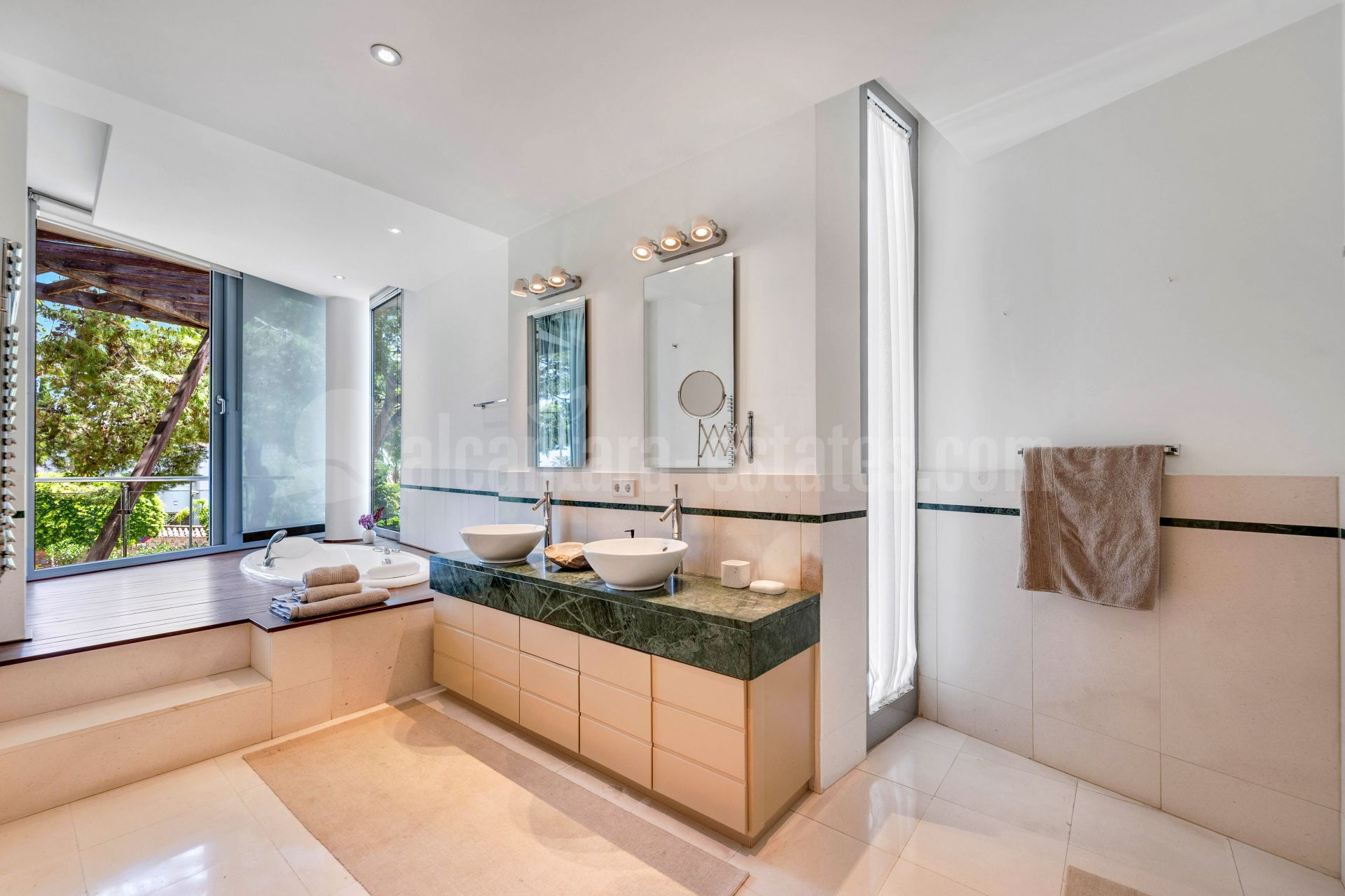 Town House in Meisho Hills, Marbella