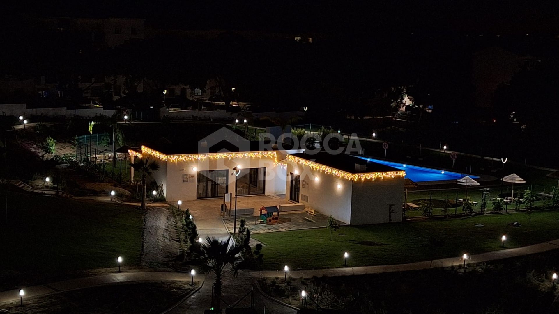 Ground Floor Apartment for sale in Estepona East, Estepona