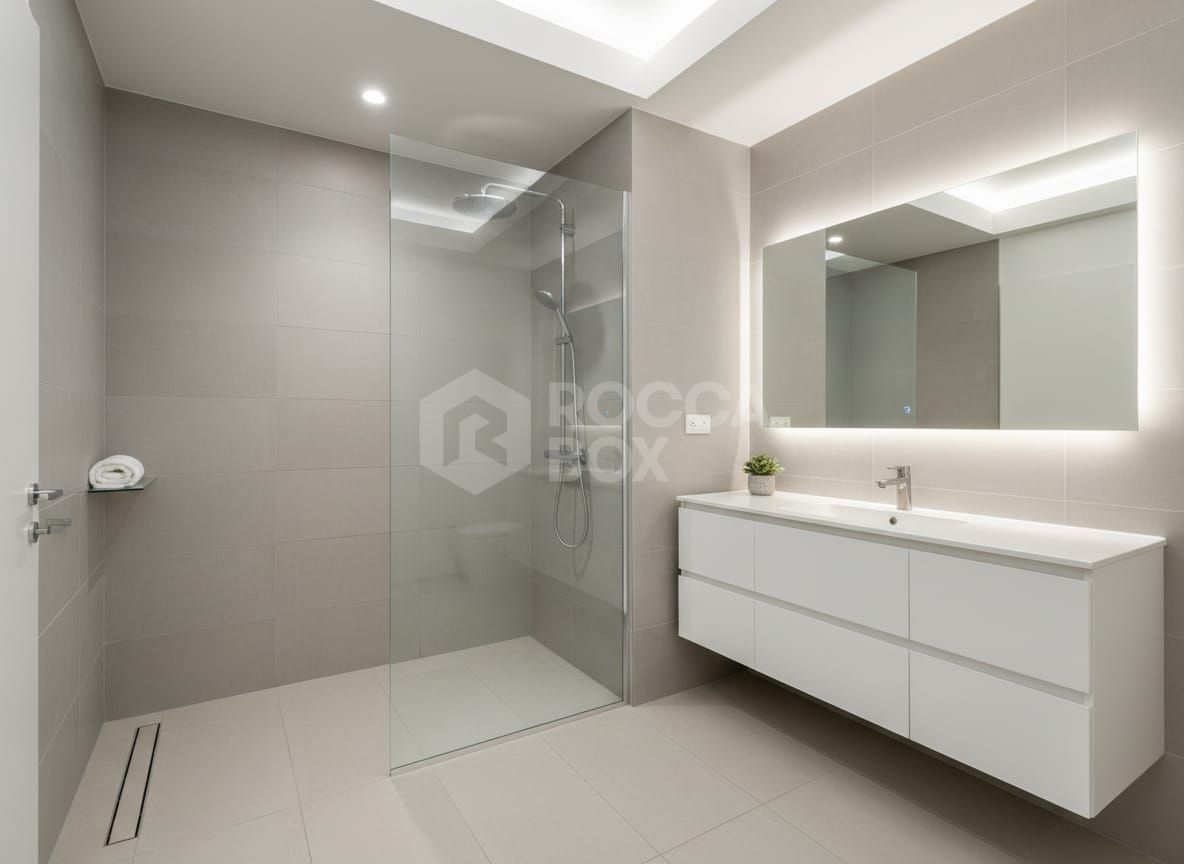 Ground Floor Apartment for sale in Estepona East, Estepona