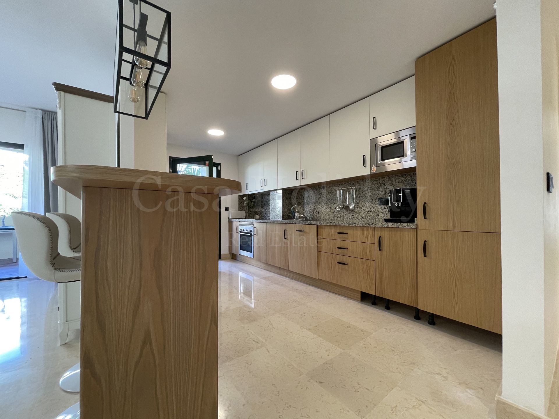 Apartamento en Los Capanes del Golf, Benahavis