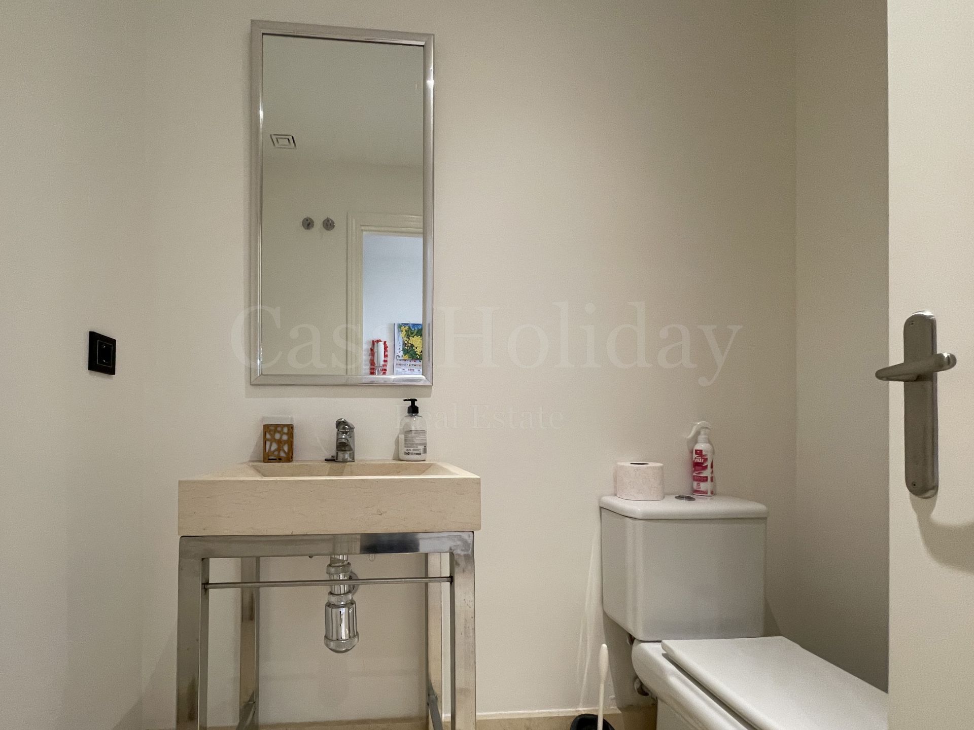 Apartamento en Los Capanes del Golf, Benahavis