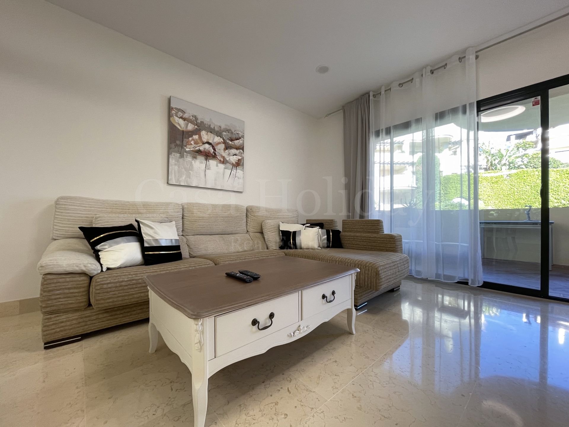 Apartamento en Los Capanes del Golf, Benahavis