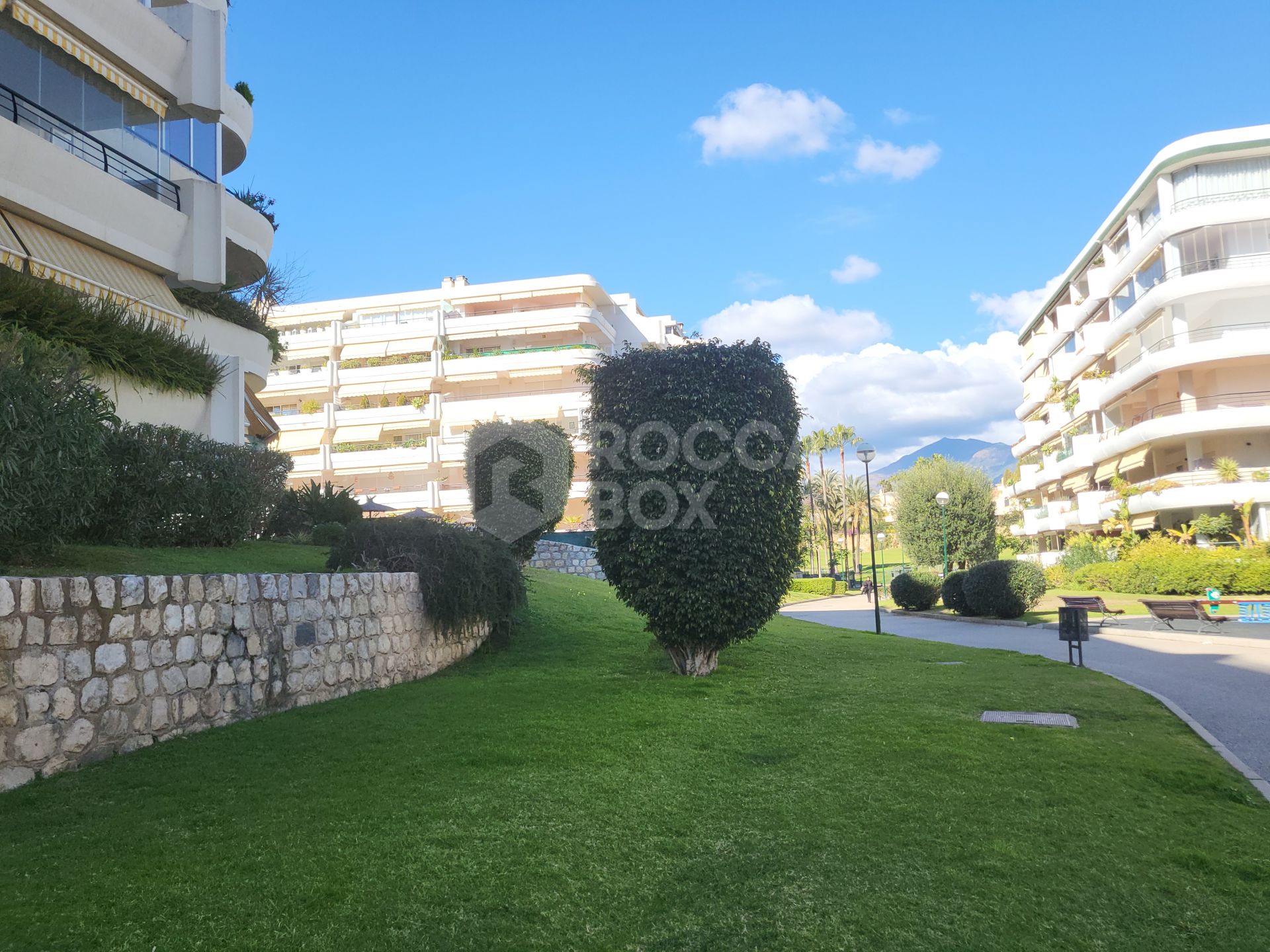 Apartment for sale in Campos de Guadalmina, San Pedro de Alcantara