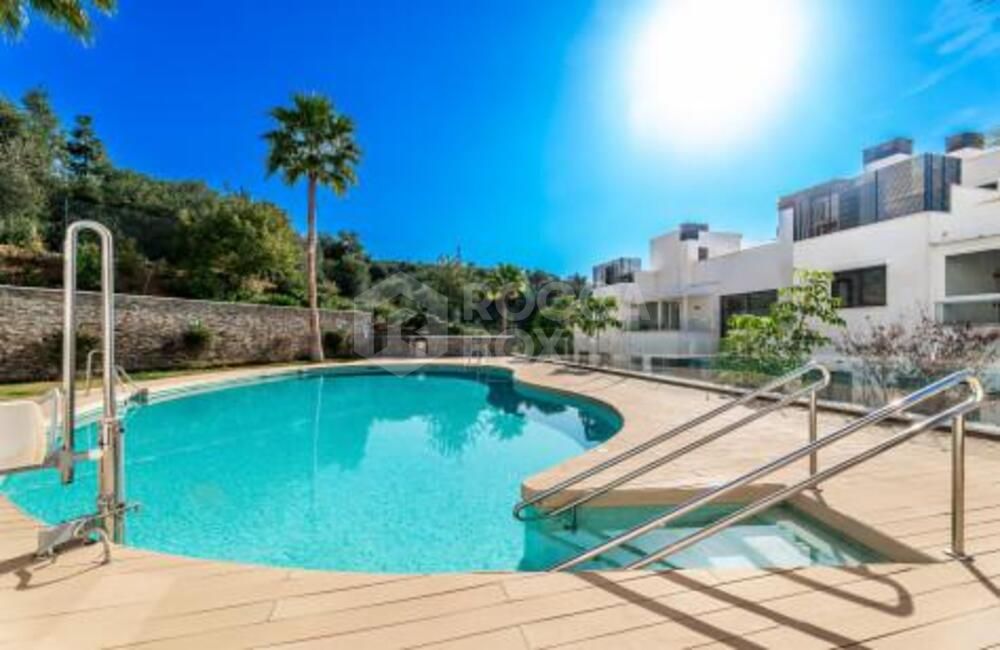 Apartment for long term rent in Cañada Homes, Marbella City