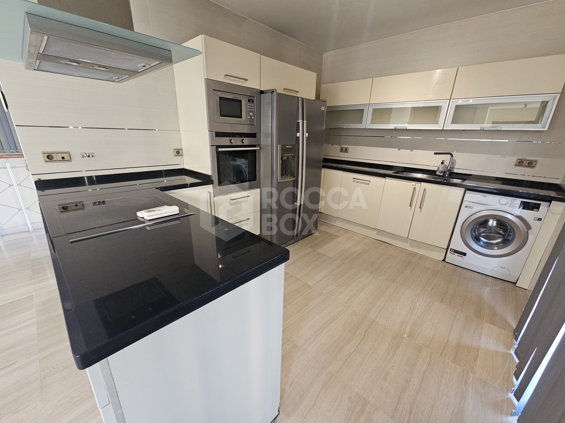 Villa to rent in Riviera del Sol, Mijas Costa