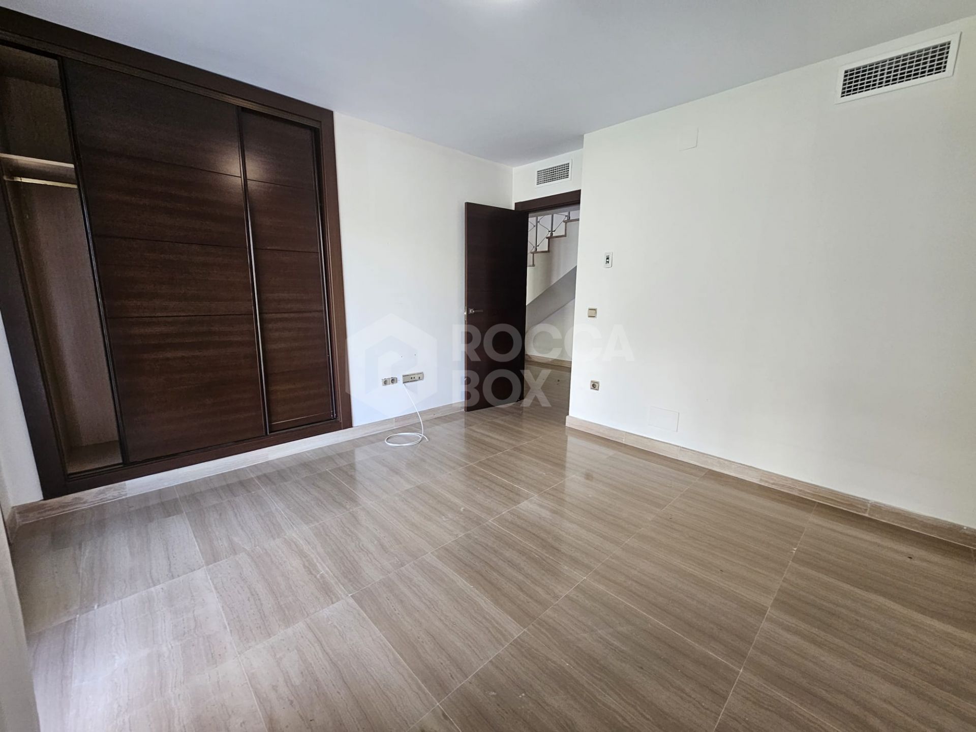 Villa to rent in Riviera del Sol, Mijas Costa