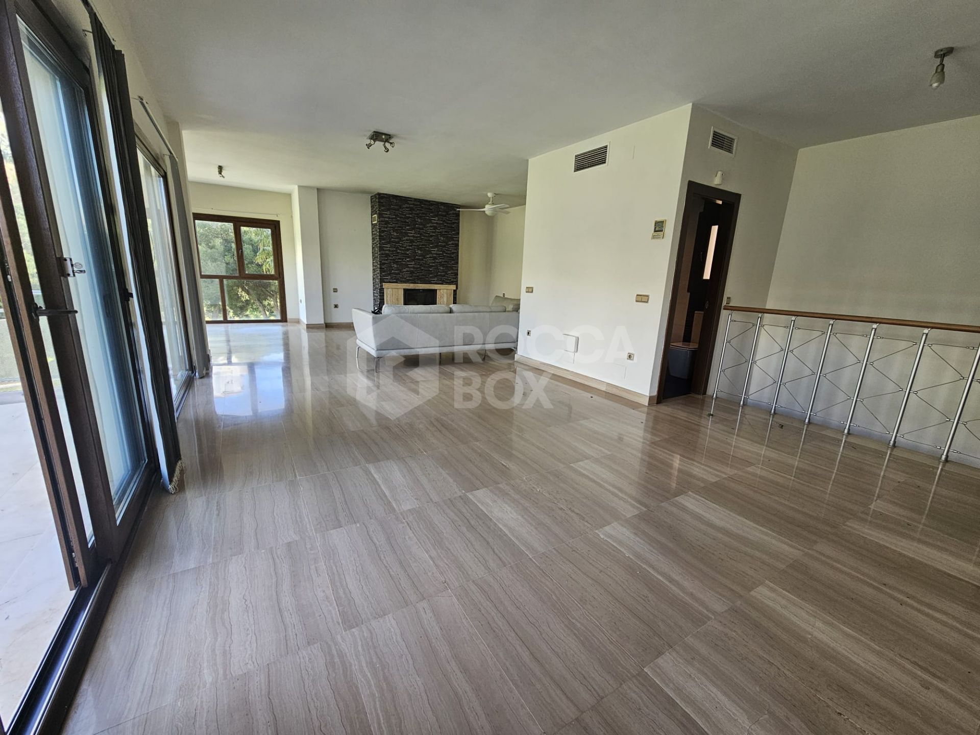 Villa to rent in Riviera del Sol, Mijas Costa