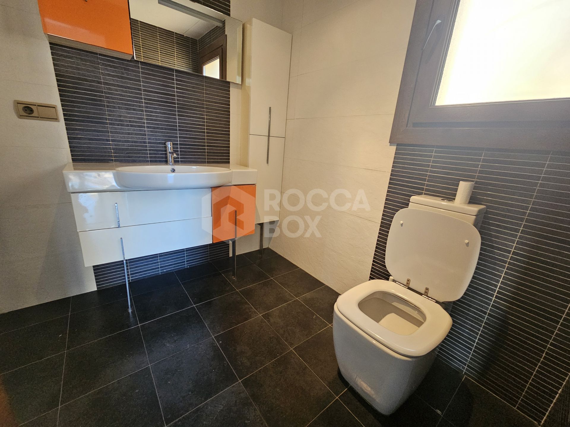 Villa to rent in Riviera del Sol, Mijas Costa