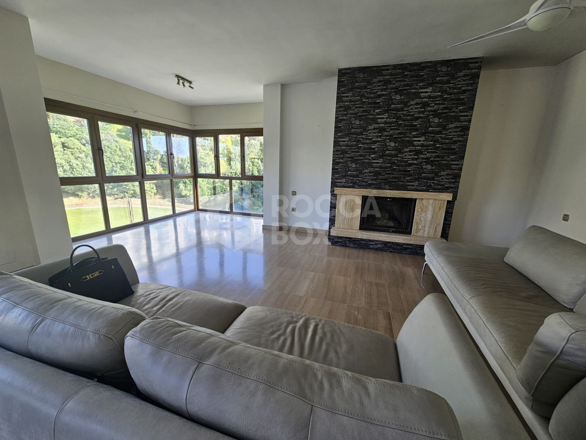 Villa to rent in Riviera del Sol, Mijas Costa