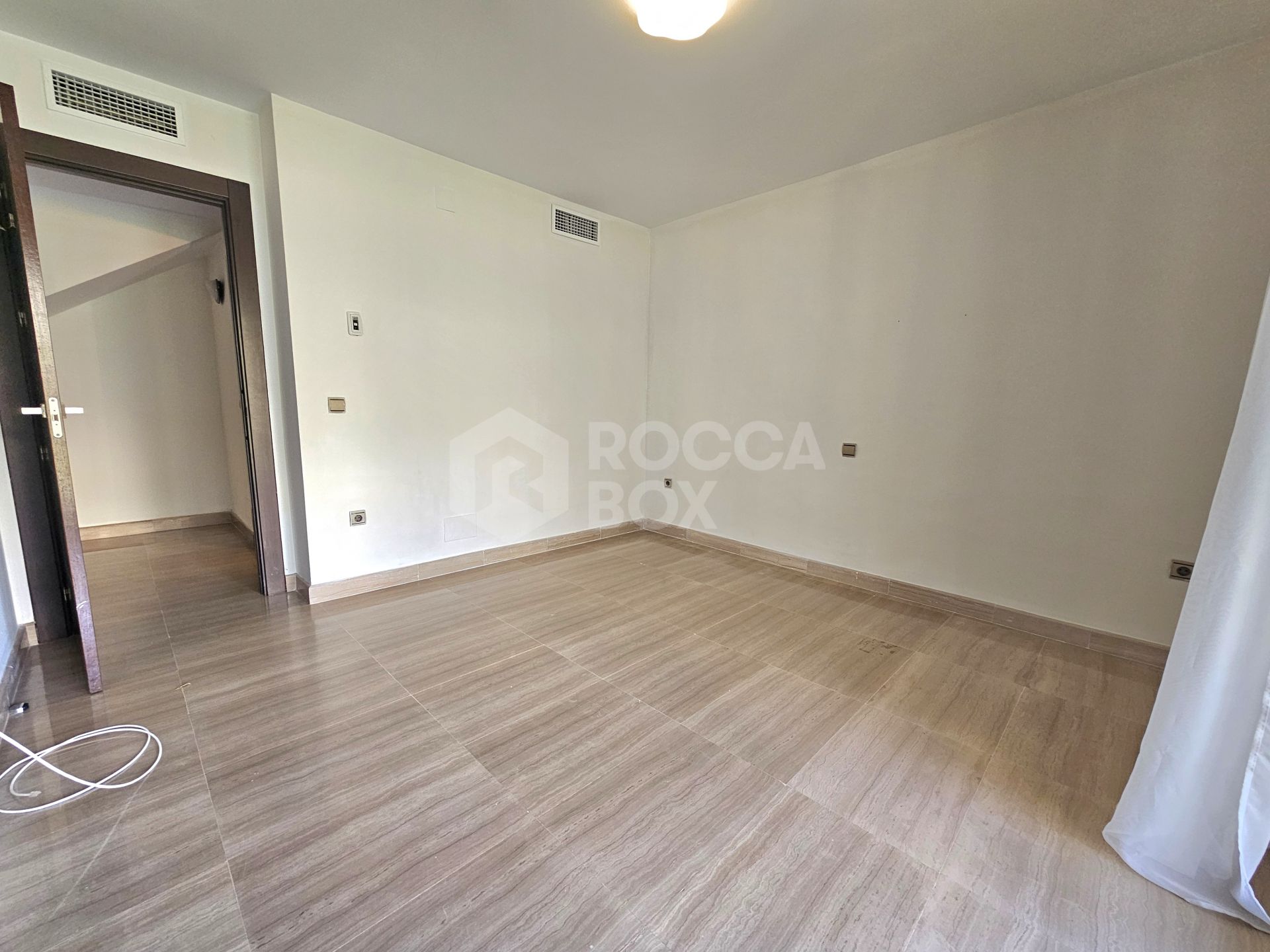 Villa to rent in Riviera del Sol, Mijas Costa