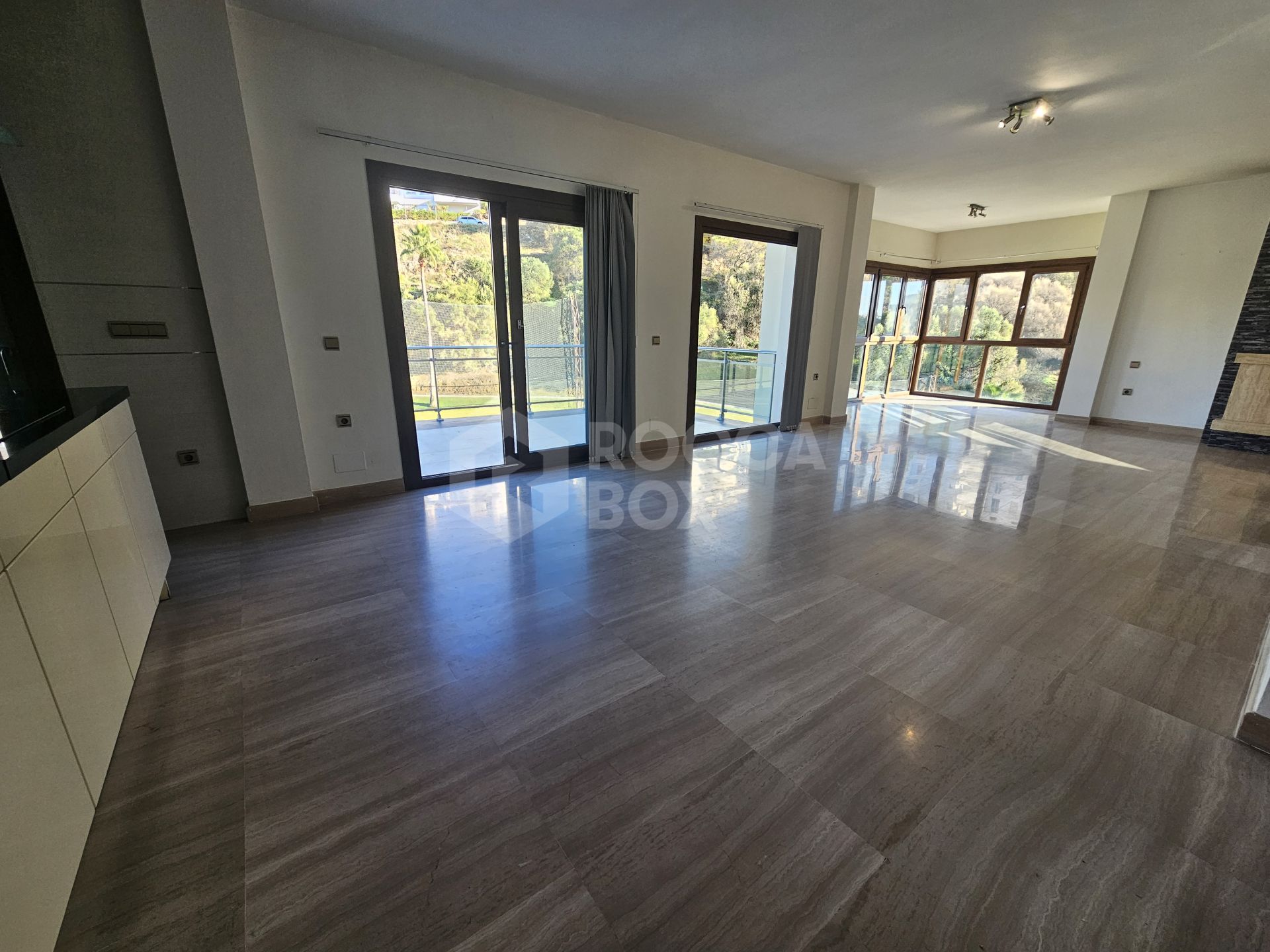 Villa to rent in Riviera del Sol, Mijas Costa