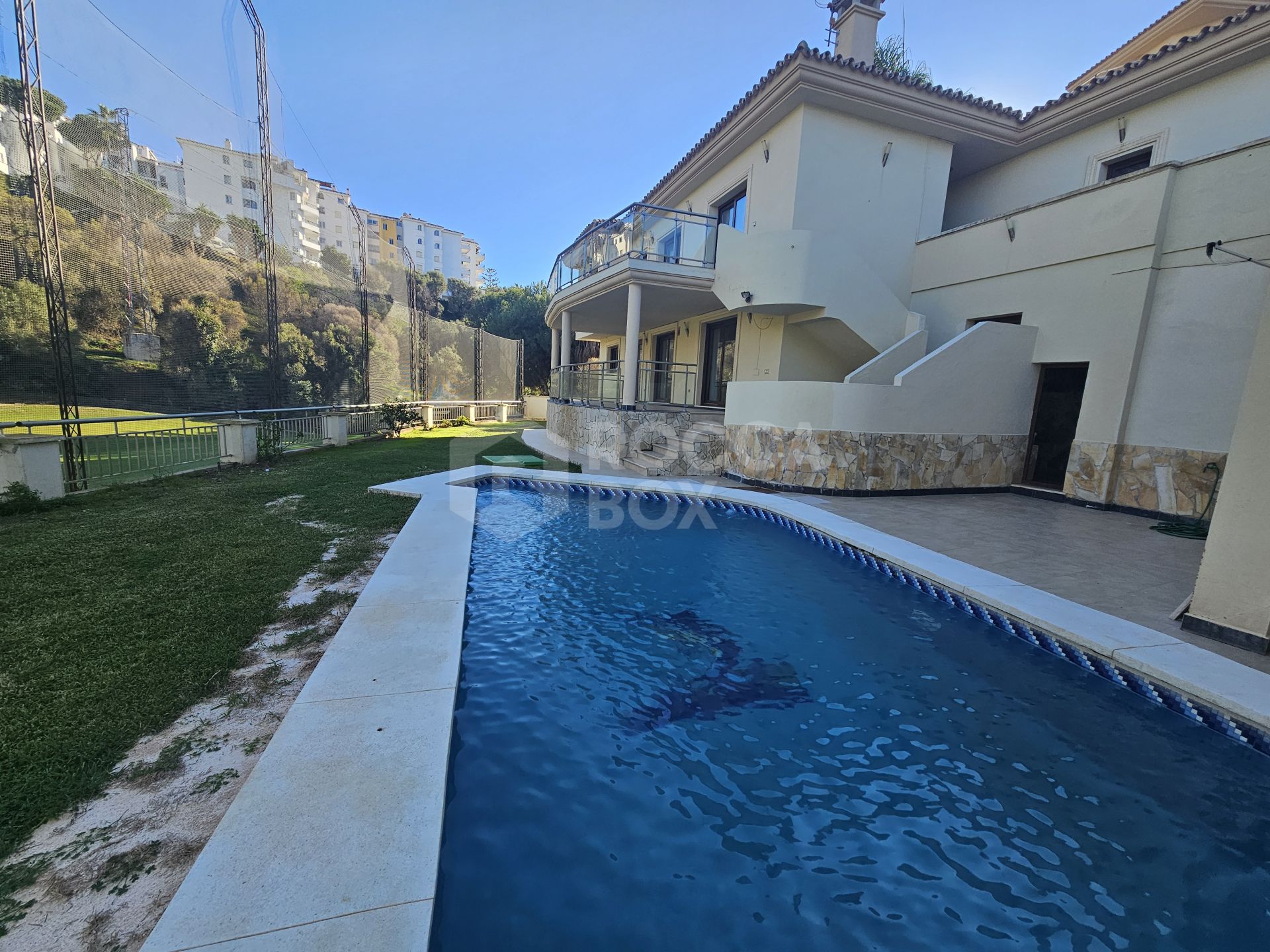 Villa to rent in Riviera del Sol, Mijas Costa