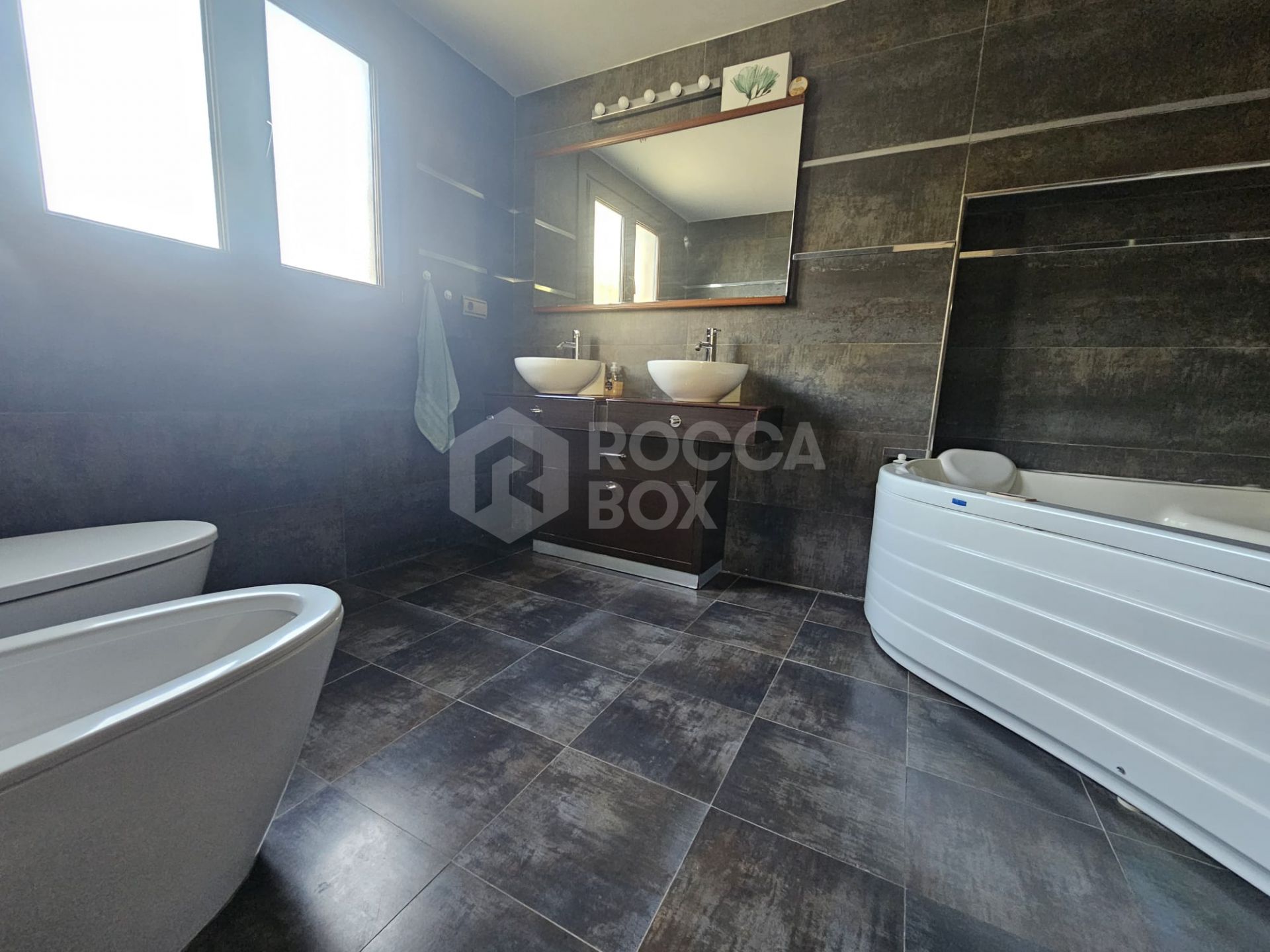 Villa to rent in Riviera del Sol, Mijas Costa