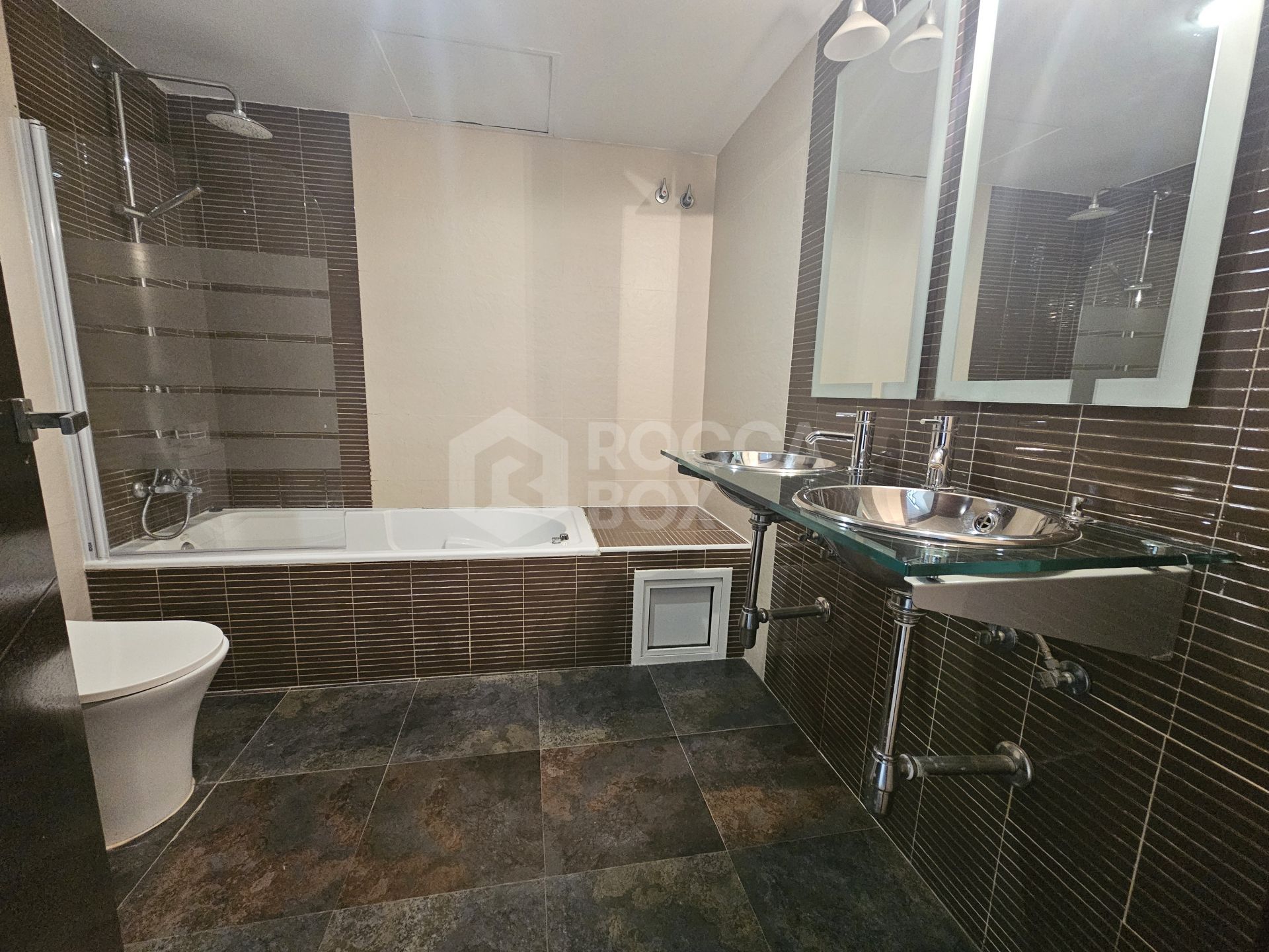 Villa to rent in Riviera del Sol, Mijas Costa