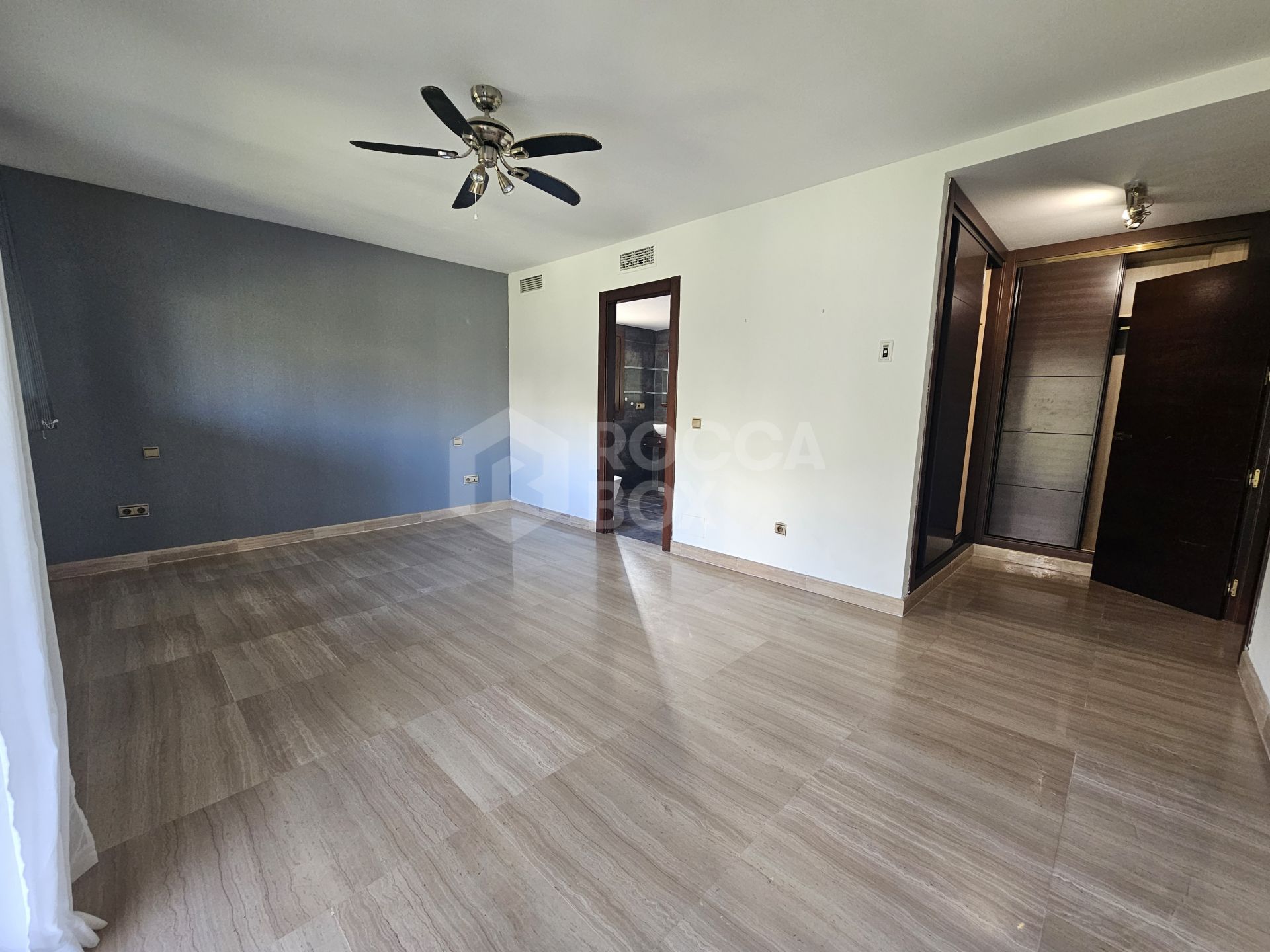 Villa to rent in Riviera del Sol, Mijas Costa