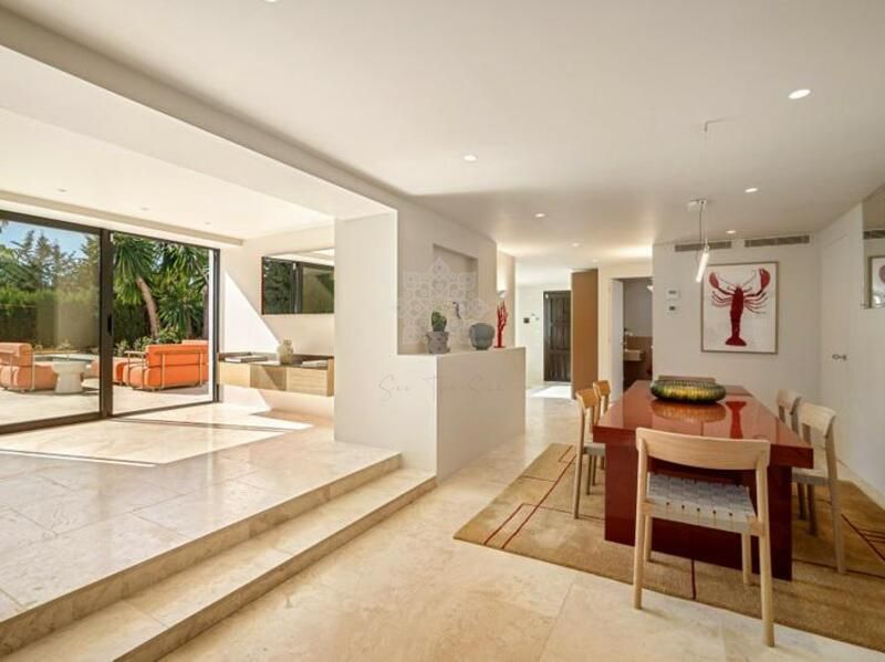 Villa in Nueva Andalucia, Marbella