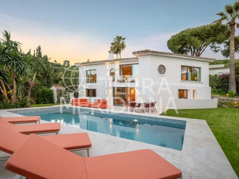 Villa in Nueva Andalucia, Marbella