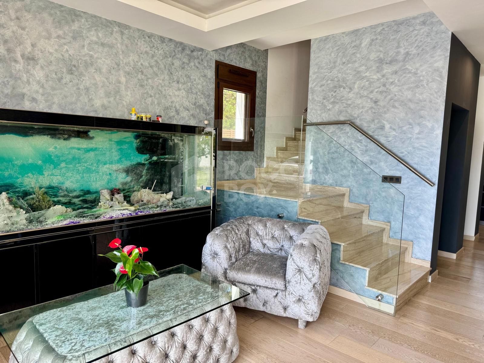LUXURY