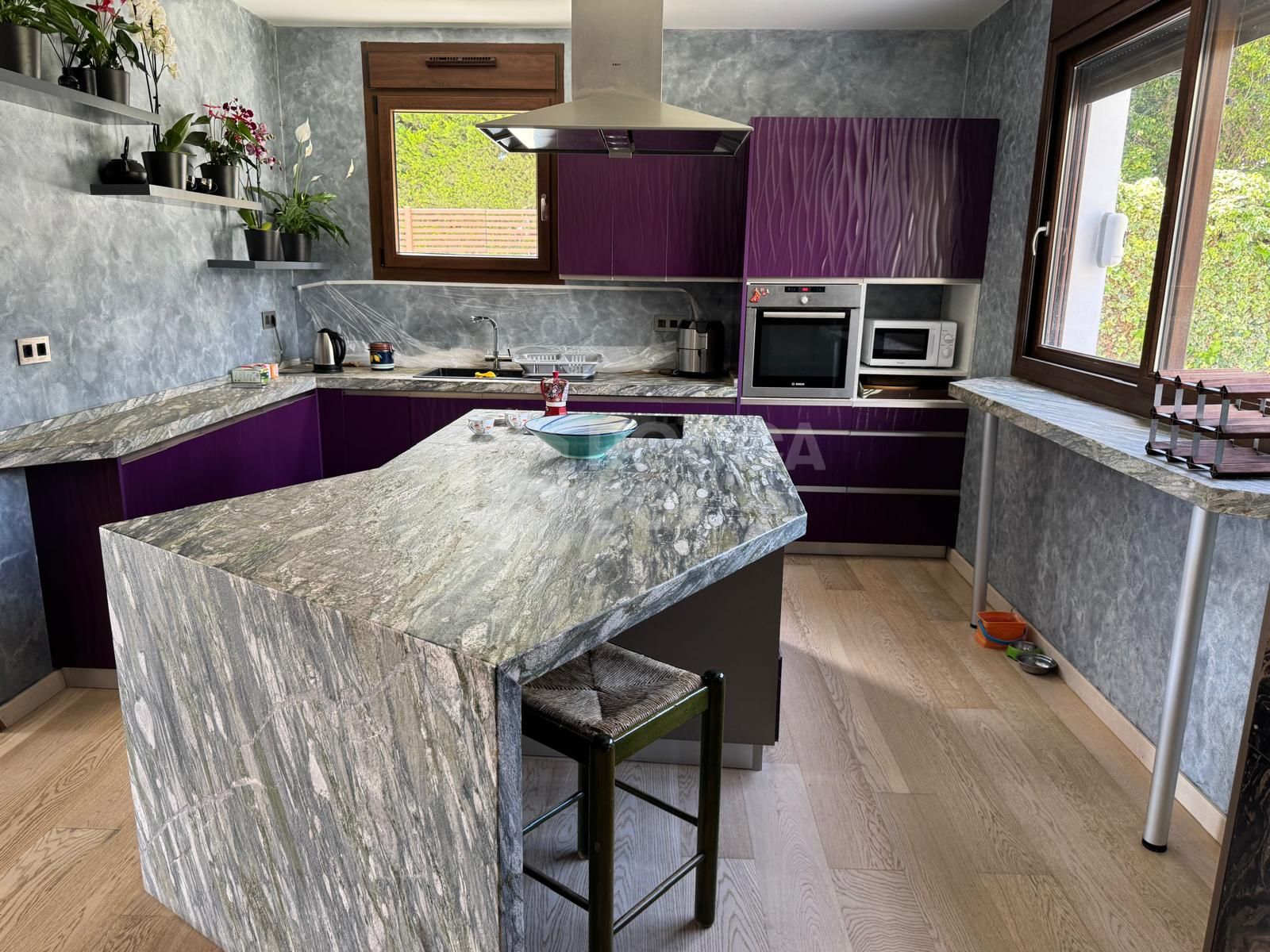 LUXURY