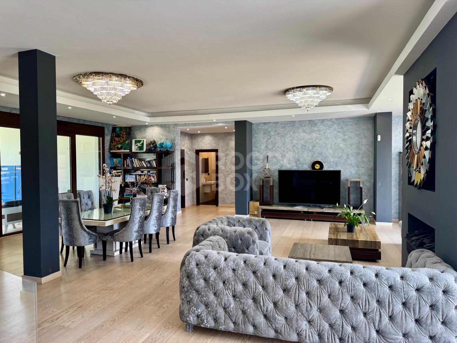 LUXURY