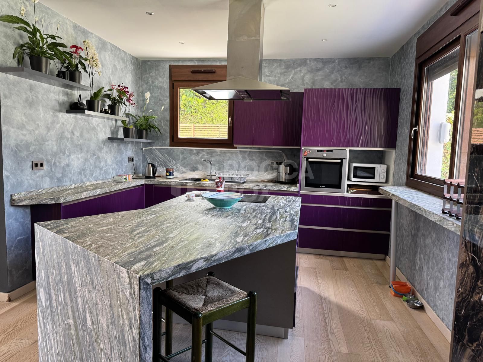 LUXURY