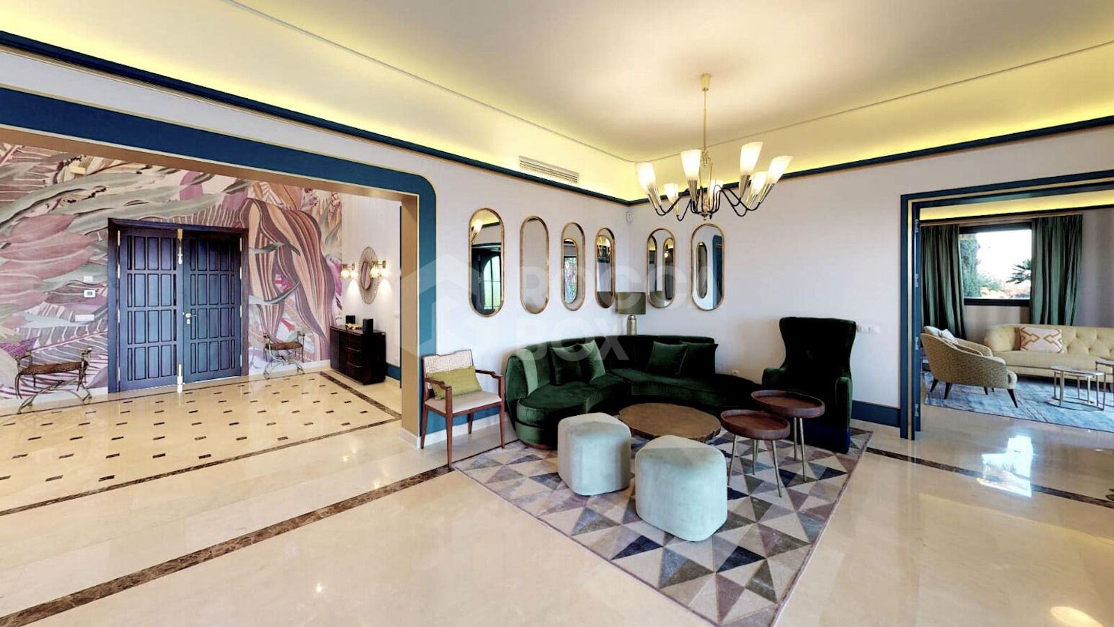 Exceptional Luxury Villa with Panoramic Views in Selwo, Estepona