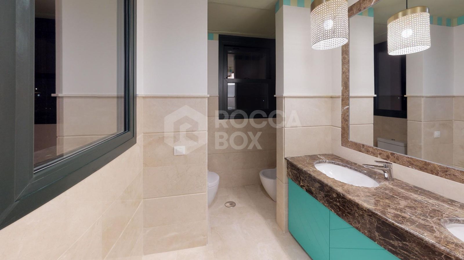 Exceptional Luxury Villa with Panoramic Views in Selwo, Estepona