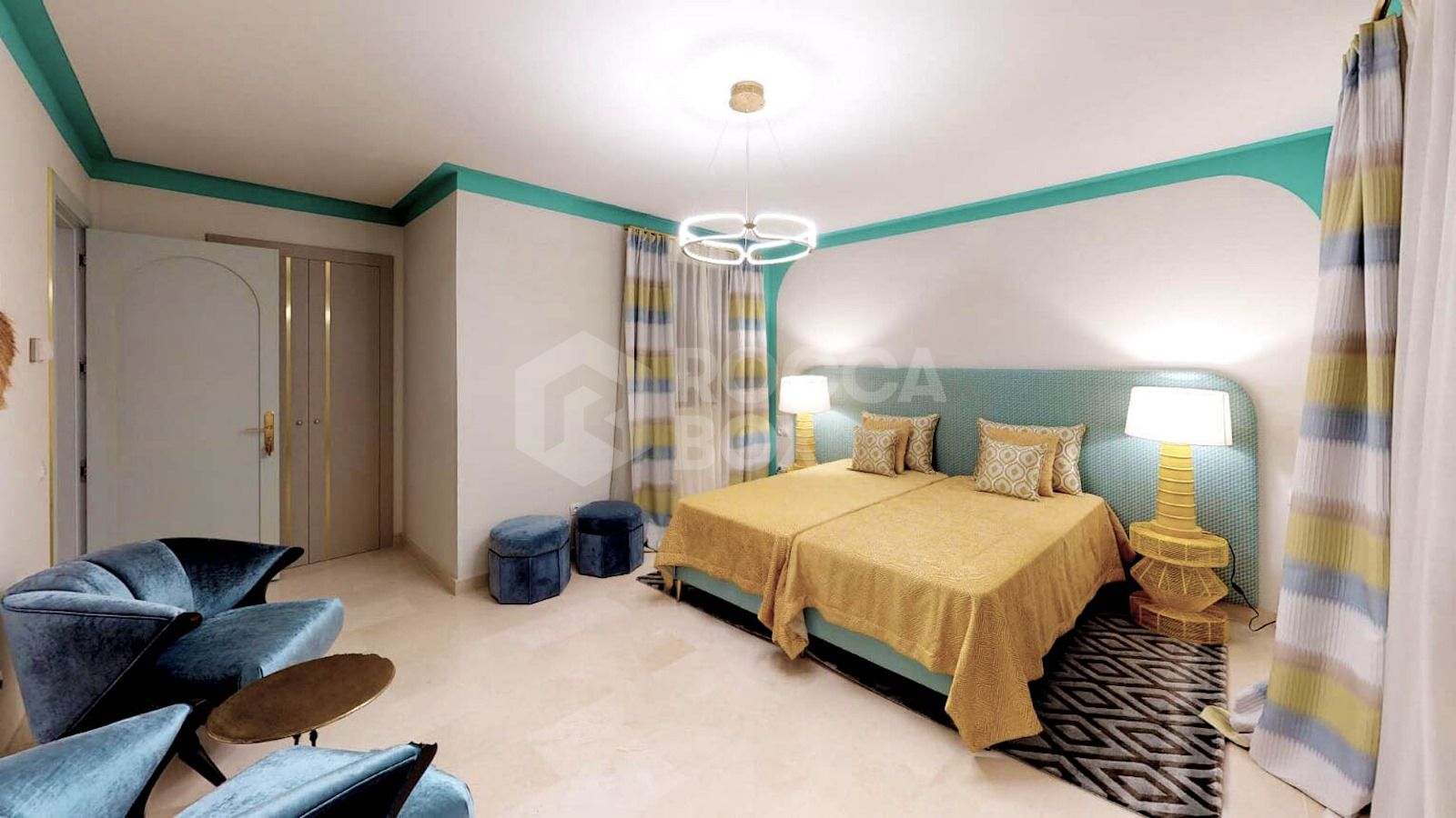 Exceptional Luxury Villa with Panoramic Views in Selwo, Estepona