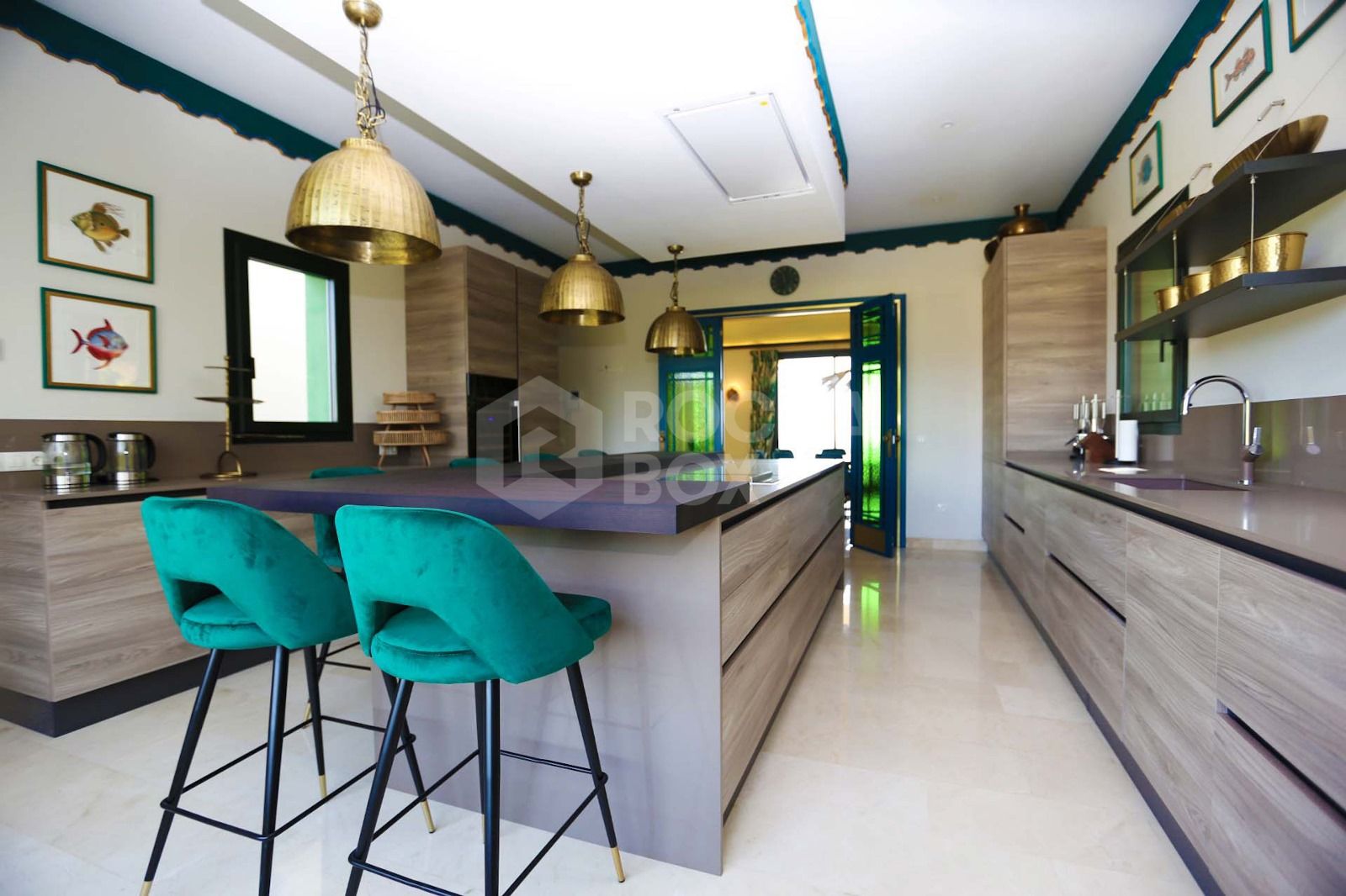 Exceptional Luxury Villa with Panoramic Views in Selwo, Estepona