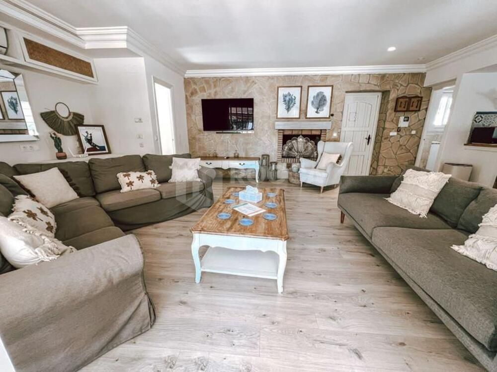 Villa for sale in Nueva Andalucia, Marbella (All)