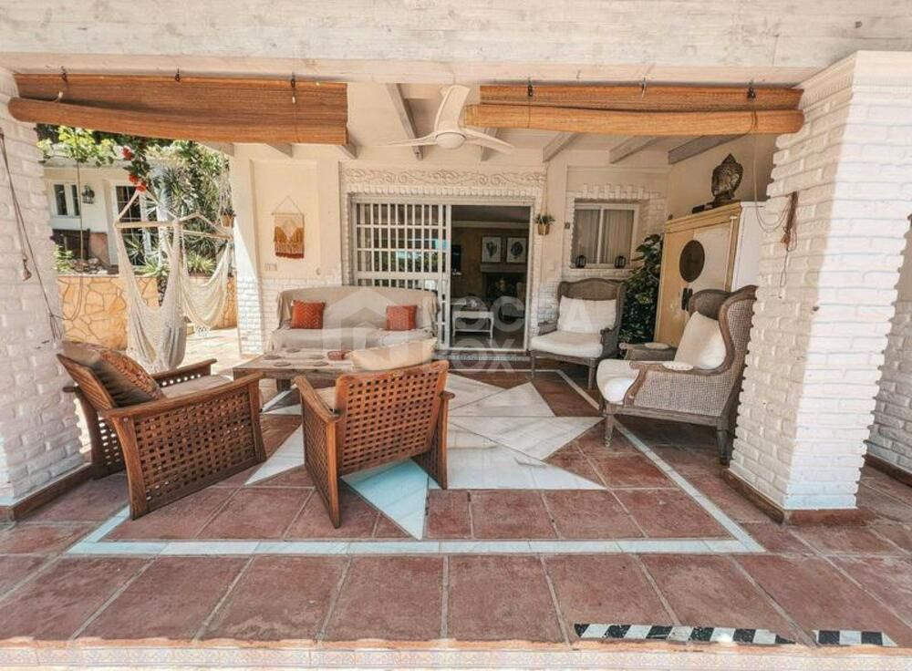 Villa for sale in Nueva Andalucia, Marbella (All)
