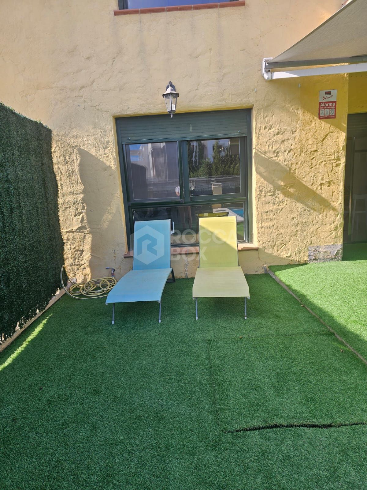 Fully Renovated Townhouse with Expansion Potential in Riviera Beach, Cancelada