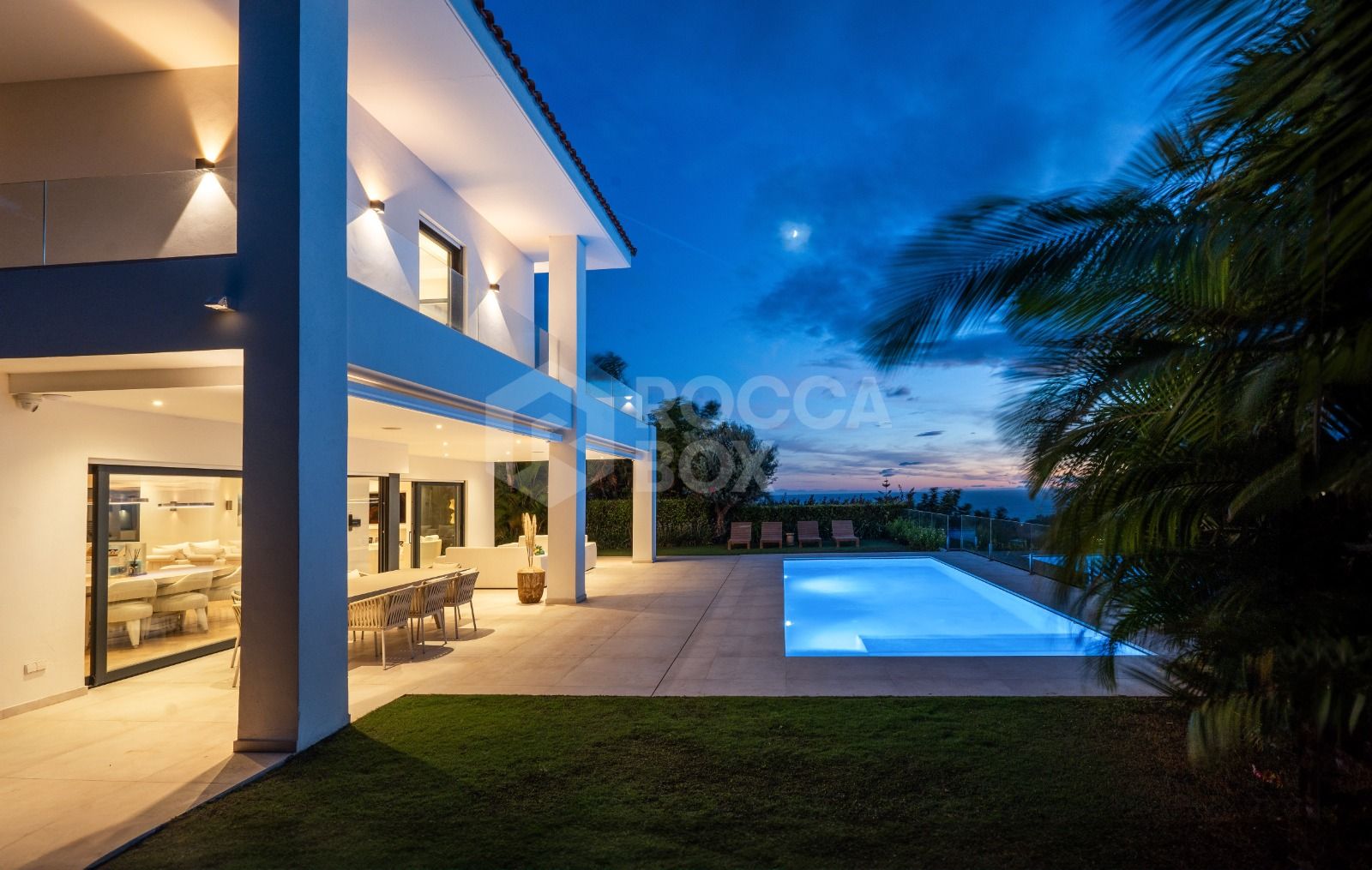 Villa for sale in Artola, Marbella